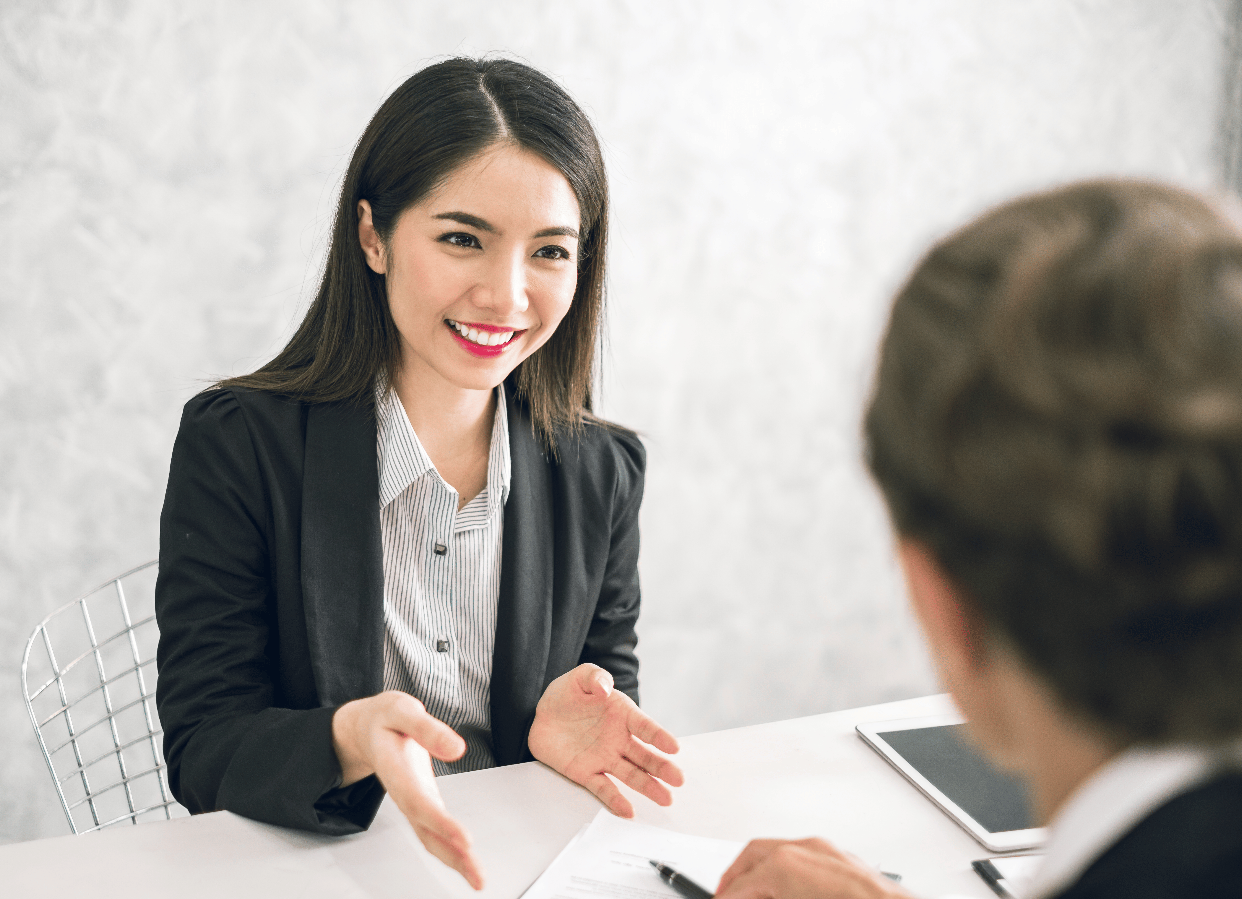 Gaya Pakaian Interview Kerja: Tips dan Trik untuk Menciptakan Penampilan Profesional